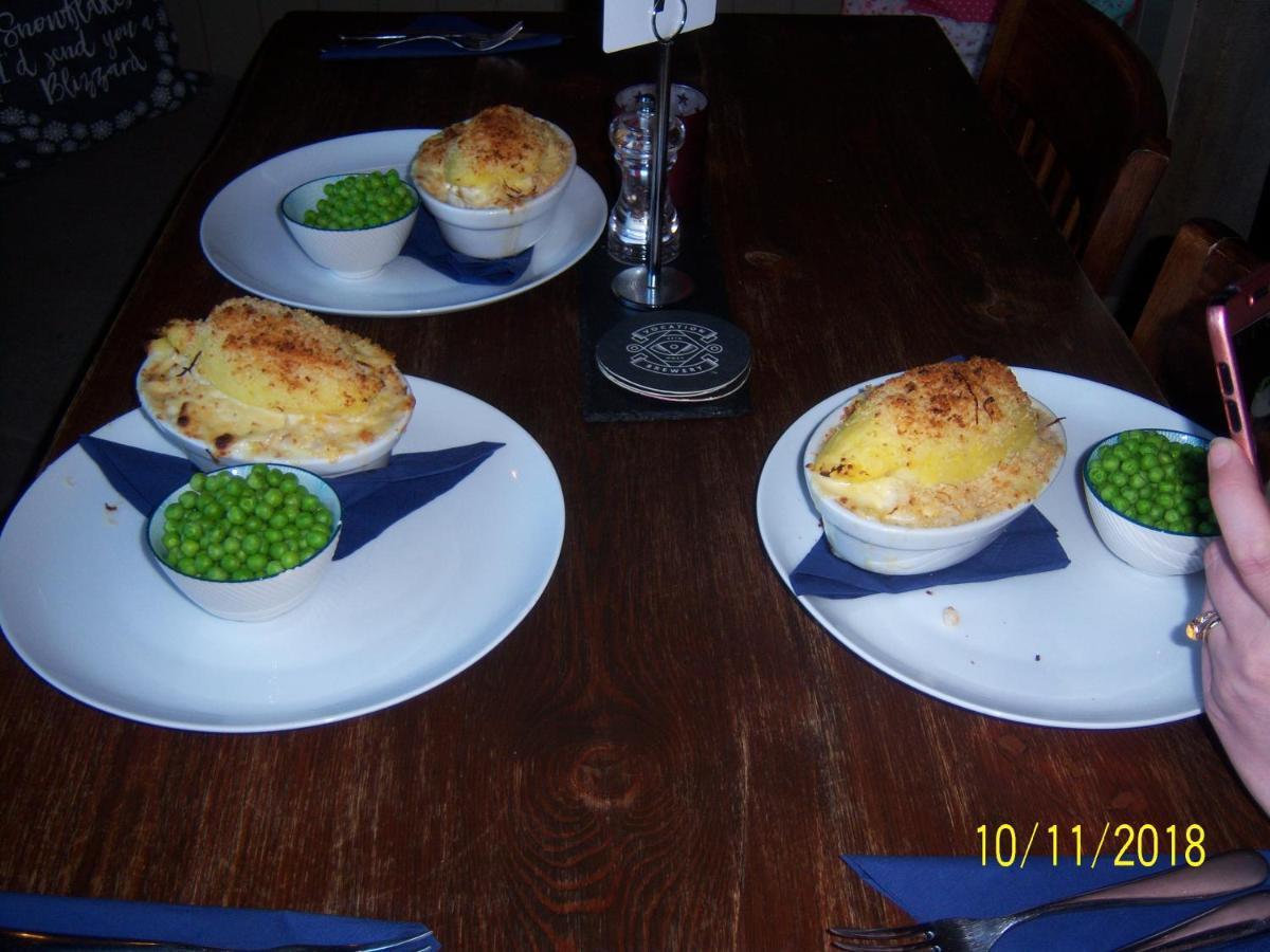 The Rushcart Inn ซาวเวอร์บีบริดจ์ ภายนอก รูปภาพ